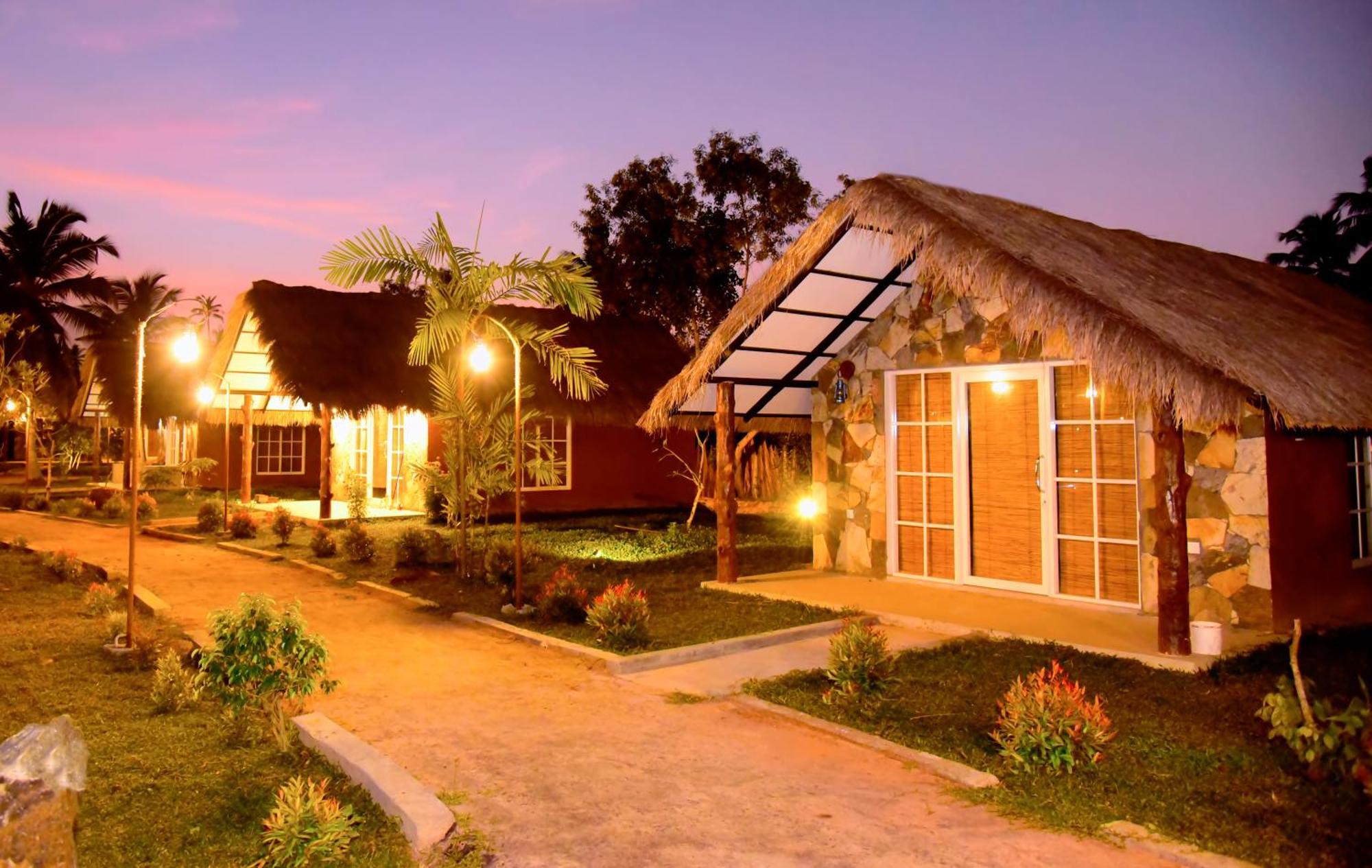 Coco Village Hotel チラウ エクステリア 写真